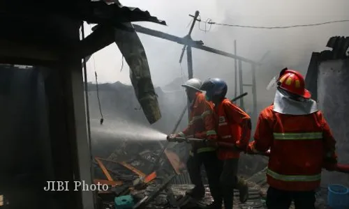 KEBAKARAN BOJONEGORO : BPBD Bojonegoro Tangkal Laporan Palsu Kebakaran