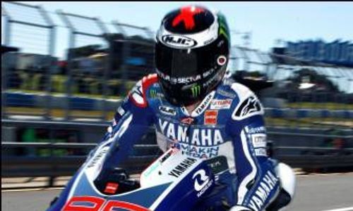 JELANG MOTOGP AUSTRALIA : Lorenzo Tercepat, Marquez Terjatuh