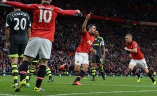 MANCHESTER UNITED 3-2 STOKE CITY : Tertinggal Dua Kali, Setan Merah Bangkit