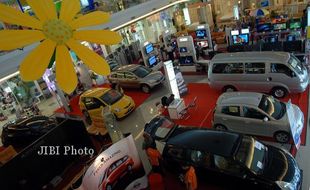 PAMERAN OTOMOTIF : Baru Dibuka, Most Auto Show Diserbu Pengunjung