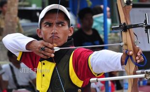 PORDA DIY : Bantul Borong Tujuh Emas Panahan