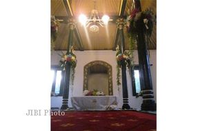 ROYAL WEDDING NGAYOGYAKARTA : Ijab di Masjid Panepen, KPG Notonegoro Duduk ke Arah Kiblat