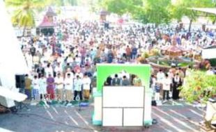 IDUL ADHA 2013 : BUPATI WONOGIRI DI MASJID TAQWA