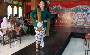 LOMBA KELUWESAN