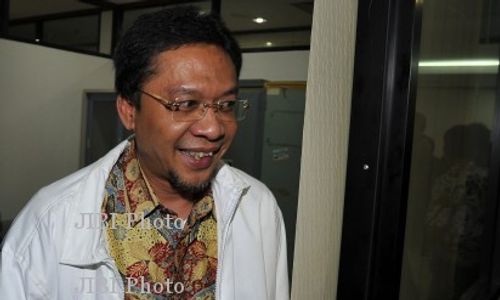 KASUS SUAP DAGING IMPOR : Bos Indoguna: Uang Rp300 Juta Bukan Untuk Fathanah