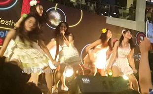 LAGU BARU : 5 Member Lulus, JKT 48 Rilis Musim Panas Sounds Good!