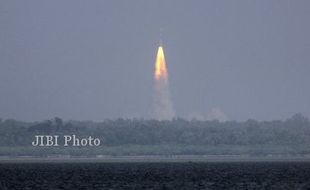 India Luncurkan Pesawat Ruang Angkasa Pertama Ke Mars