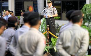 Polresta Madiun Catat 9 Polisi Langgar Disiplin Sepanjang 2015