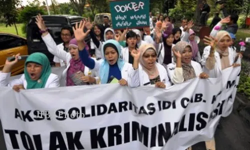 DEMO DOKTER : DPR: Aksi Dokter Tak Boleh Telantarkan Pasien!