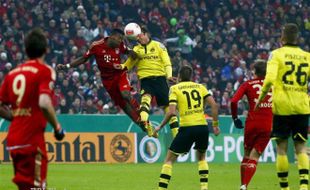 DORTMUND VS BAYERN MUNCHEN : Die Roten Penuh Pressure