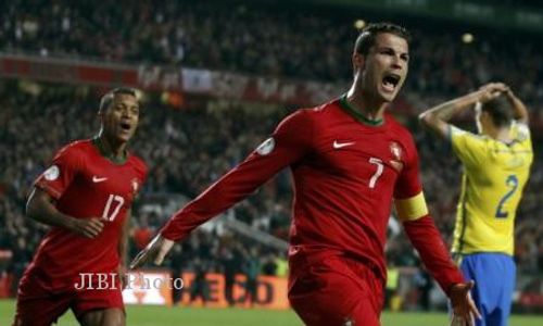  PORTUGAL VS SWEDIA : Tandukan CR7 Bawa Portugal Taklukan Swedia