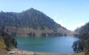 GUNUNG SEMERU Berangin Kencang, Begini Kondisi Pendaki...