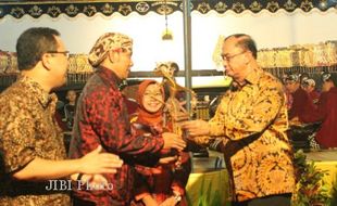 Ketua MPR Sosialisasi 4 Pilar Kebangsaan Melalui Wayang Kulit