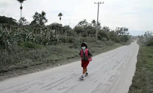 AKIBAT LETUSAN SINABUNG