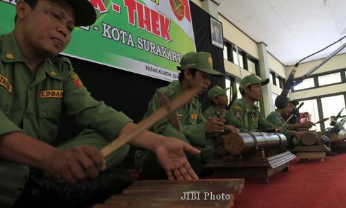 Lomba Thek-Thek Upaya Menjaga Budaya Ronda Keliling