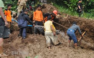 KAWASAN RAWAN BENCANA KARANGANYAR: 28 Keluarga di Gerdu Tinggal di Lokasi Rawan Longsor