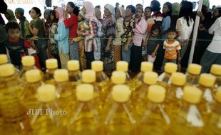 Atasi Lonjakan Harga Minyak Goreng, Disdagperin Boyolali Gandeng Bulog