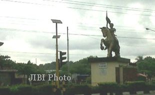 Monumen Nyi Ageng Serang Terancam Batal Dipindah