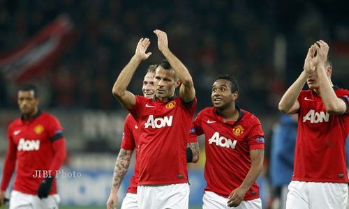 MANCHESTER UNITED VS LEVERKUSEN, 5-0 : Setan Merah ke Babak 16 Besar