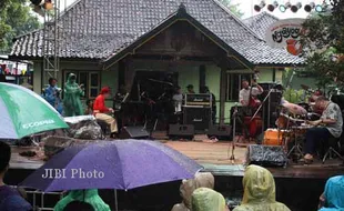 NGAYOGJAZZ 2013 : Djaduk Ferianto Sebut Jazz Sebagai Musik Perlawanan