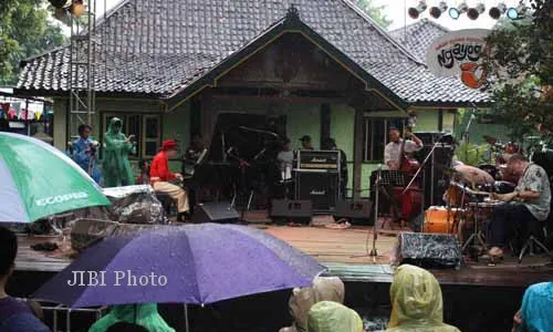 NGAYOGJAZZ 2013 : Djaduk Ferianto Sebut Jazz Sebagai Musik Perlawanan