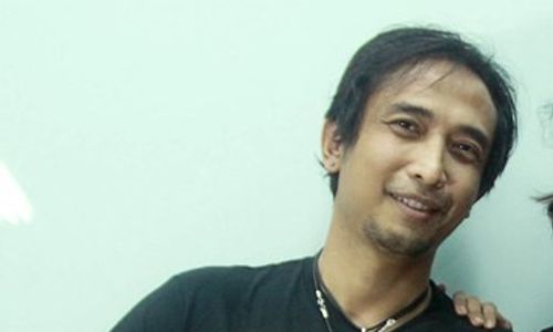 RUMAH TANGGA ARTIS : Piyu “Padi” Digugat Cerai Istrinya