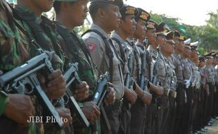 PILKADA KARANGANYAR 2018: Tentara dan Polisi Karanganyar Matangkan Simulasi Pengamanan