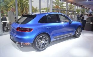 LOS ANGELES AUTO SHOW : Porsche Hadirkan Macan di Los Angeles