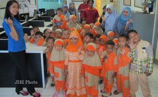 TK ISLAM AL AQSA KLATEN KUNJUNGI SOLOPOS