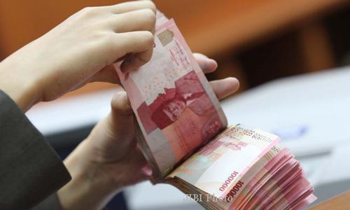 KURS RUPIAH : Tertekan 7 Hari, Rupiah Akhirnya Ditutup Menguat 51 Poin