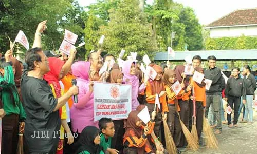 Cegah Deman Berdarah, Masyarakat Bentuk Gertak Mas Karjo