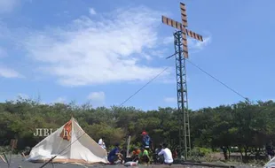 Kincir Angin Dipasang di Pantai Baru 