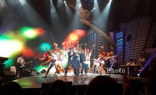 KONSER MUSIK : Glenn, Tompi, & Sandhy Jenaka di Trio Lestari Show