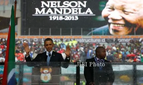 NELSON MANDELA TUTUP USIA : Obama & 3 Mantan Presiden AS Hadiri Penghormatan Terakhir Mandela