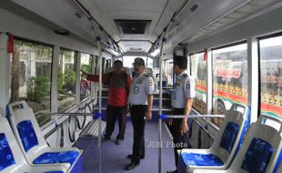 FASILITAS DIFABEL : Walah, Bus Difabel Kok Tidak Ramah Difabel