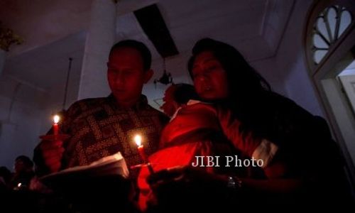 NATAL 2014 : Uskup Agung Kupang Ingatkan Bahaya Konsumerisme