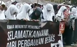 HARI AIDS : Sebagian Pelajar Tolak Pekan Kondom