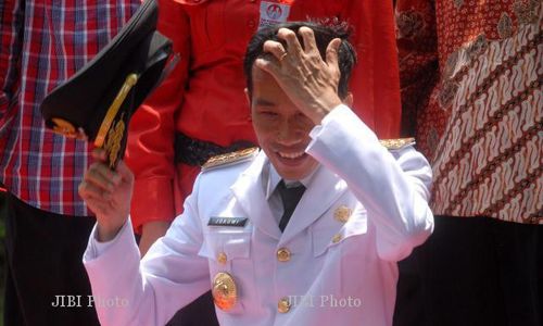 BERITA TERPOPULER : Pengakuan Penyebar “RIP Jokowi”, Prostitusi Sragen hingga Misteri JR