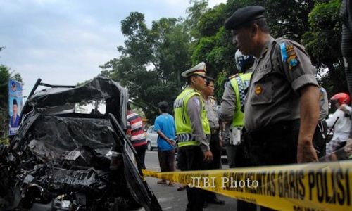 KECELAKAAN PROBOLINGGO : Kamar Mayat Penuh, Jenazah Diletakkan di Luar, Inilah Kronologi Kejadian