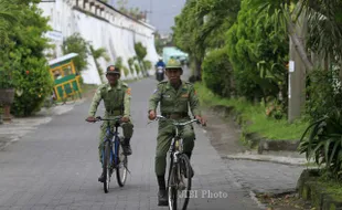 FOTO SATLINMAS : PATROLI KEAMANAN