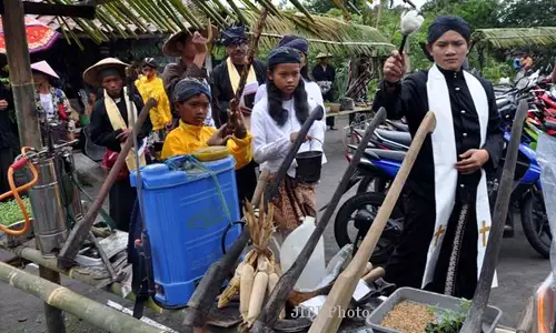 NATAL 2013 : Perayaan Natal Petani Lereng Gunung Merapi