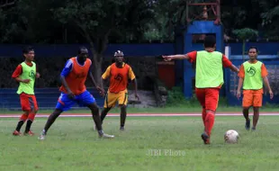 FOTO PERSIS SOLO : LATIHAN