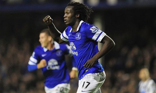 AMBISI LIGA CHAMPIONS: Martinez Tantang Lukaku Cetak 25 Gol