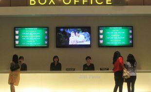 MEMESAN TIKET FILM BOX OFFICE