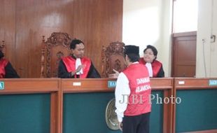 MAKELAR JABATAN : Agus Ketoprak Bantah Sebut Nama Bupati