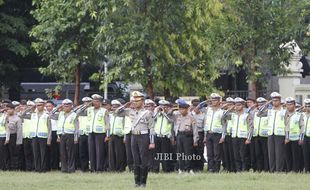 PELANGGARAN DISIPLIN : Delapan Polisi Dipecat, Kenakalan Didominasi Bintara