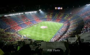 STADION BARU BARCELONA : Keputusan Tetap di Nou Camp atau Cari Tempat Baru, Diserahkan ke Fans