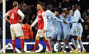 PREDIKSI MANCHESTER CITY VS ARSENAL : Bertandang ke Neraka