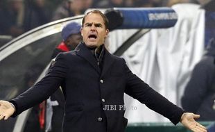 BURSA PELATIH : De Boer Tak Tertarik ke Spurs