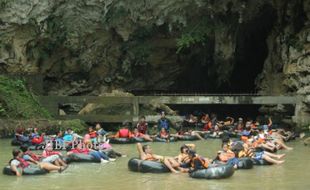 WISATA LEBARAN 2015 : Diprediksi Puncak Kunjungan Pindul Naik Hari Minggu